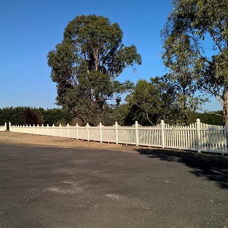 Cleggett Estate Bed & Breakfast Gisborne Bagian luar foto