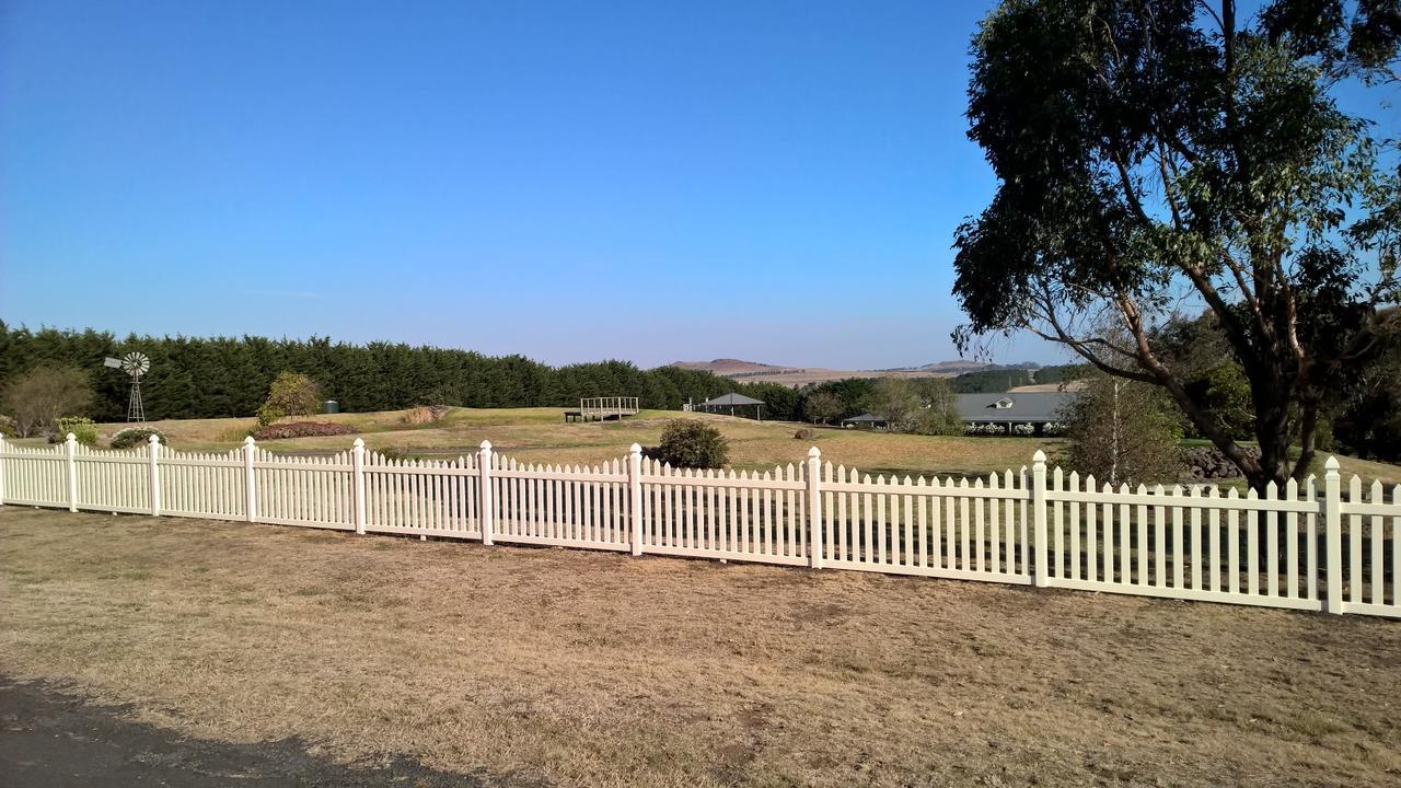 Cleggett Estate Bed & Breakfast Gisborne Bagian luar foto
